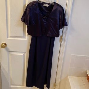 CDC Petites women’s dress size 12 in Navy blue. Dress & Shawl combo. Dry clean.
